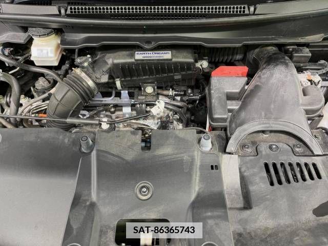 Honda e 2021-03 337808-19