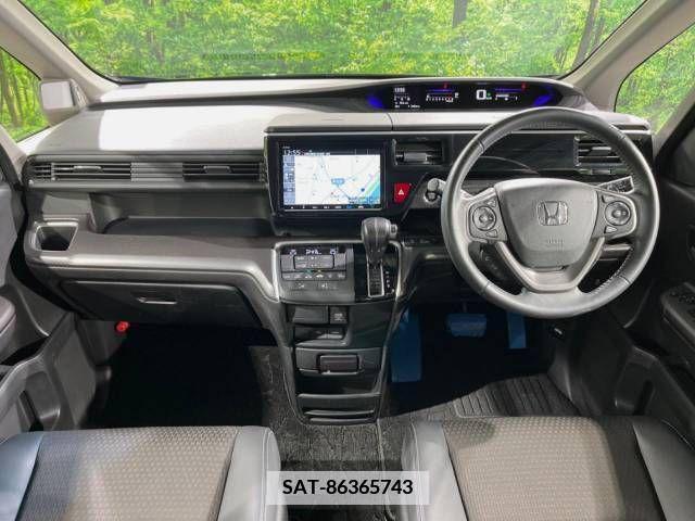 Honda e 2021-03 337808-1