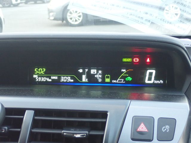Toyota PRIUS ALPHA 2014-10 191415-12