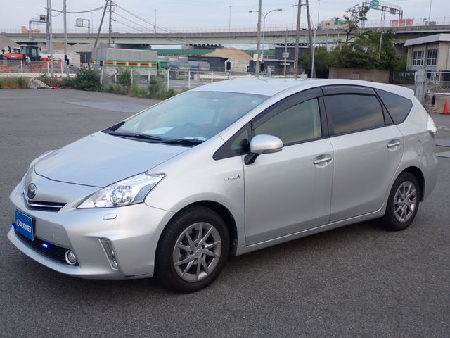 Toyota PRIUS ALPHA 2014-10 191415-6