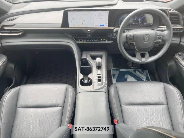 Toyota CROWN 2023-01 337738-1