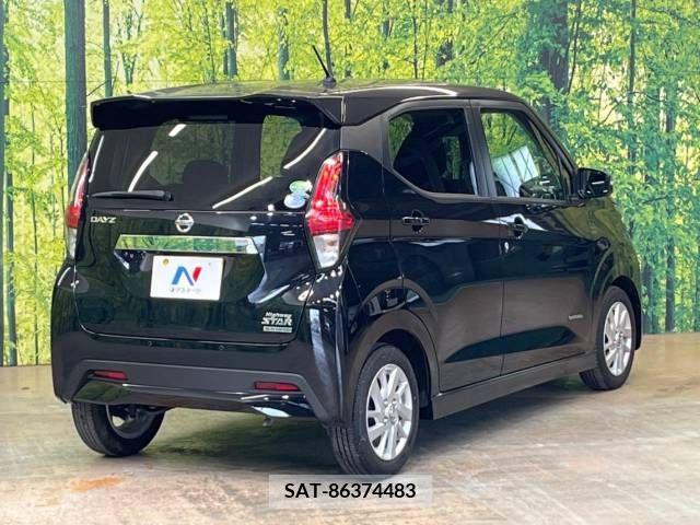 Nissan DAYZ 2021-02 266404-17