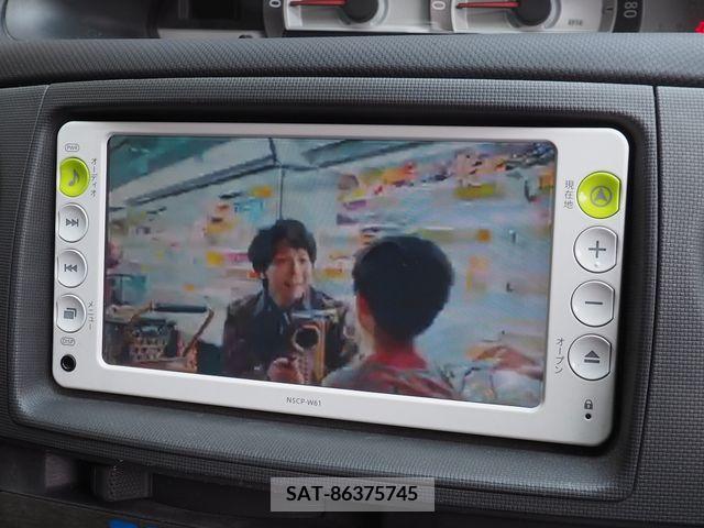 Toyota SIENTA 2011-08 386687-12