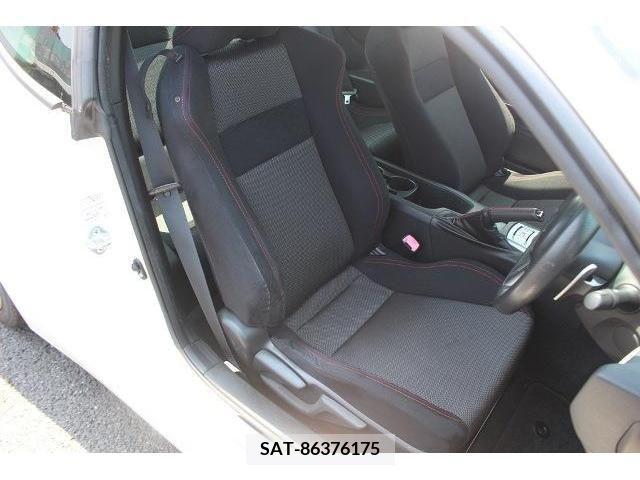 Toyota 86 2014-03 330739-13