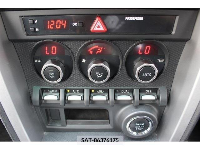 Toyota 86 2014-03 330739-16