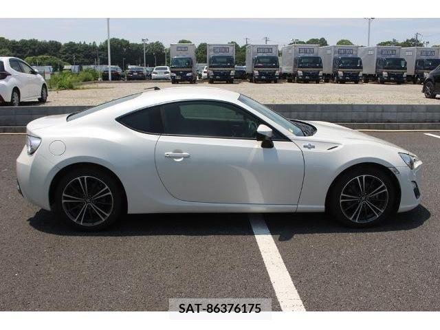 Toyota 86 2014-03 330739-9