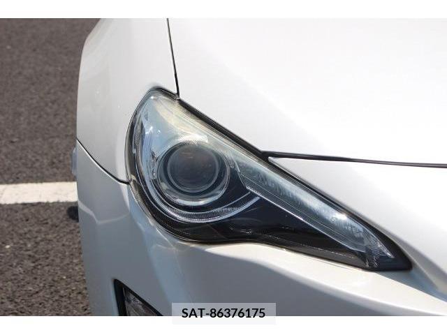 Toyota 86 2014-03 330739-11