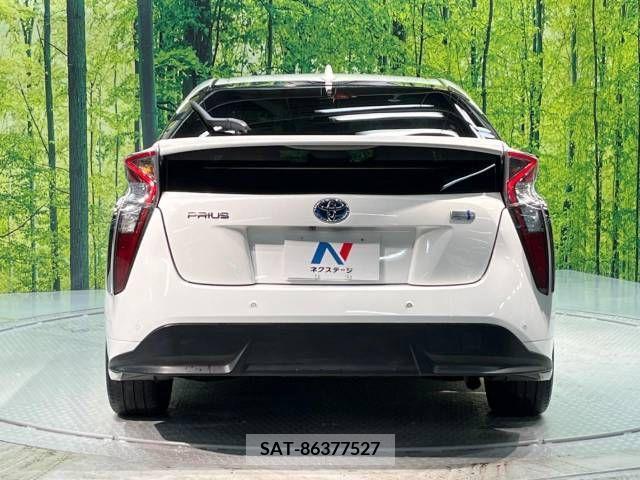 Toyota PRIUS 2016-04 225191-15