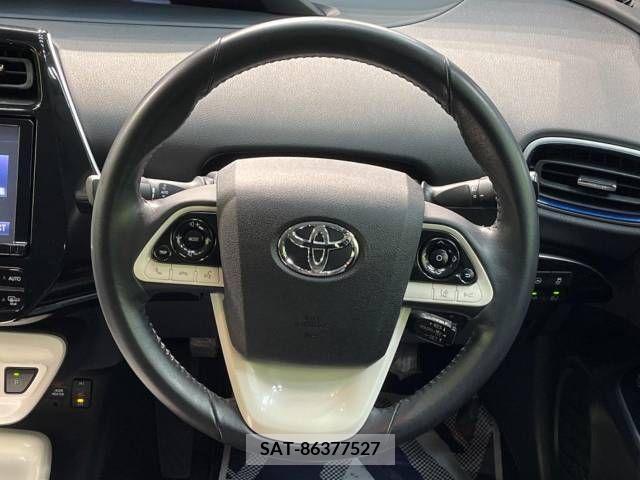 Toyota PRIUS 2016-04 225191-11