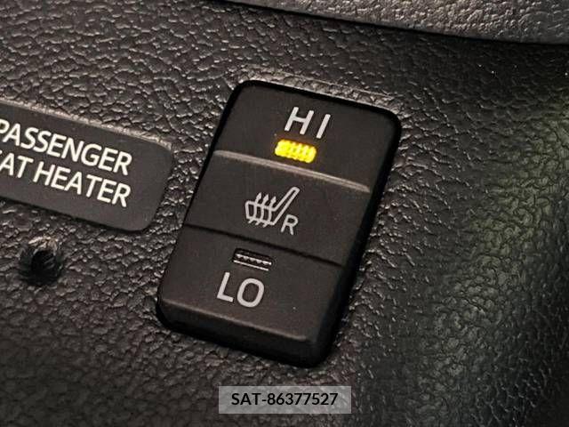 Toyota PRIUS 2016-04 225191-6