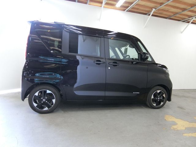 Nissan ROOX 2021-05 8006-1