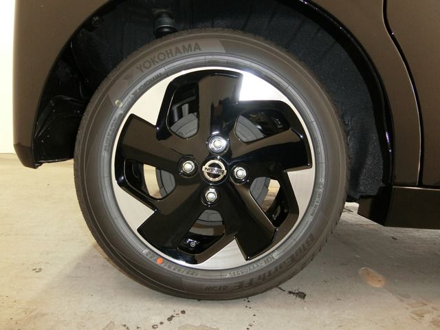 Nissan ROOX 2021-05 8006-18