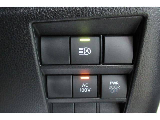 Toyota VOXY HYBRID 2022-03 28462-24