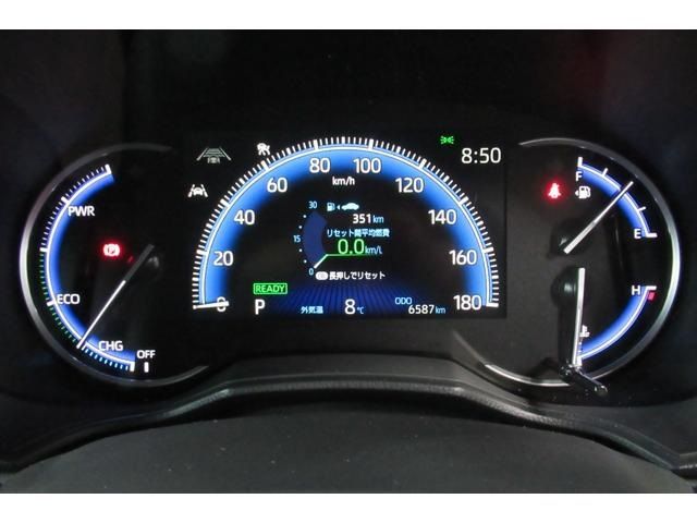 Toyota VOXY HYBRID 2022-03 28462-28