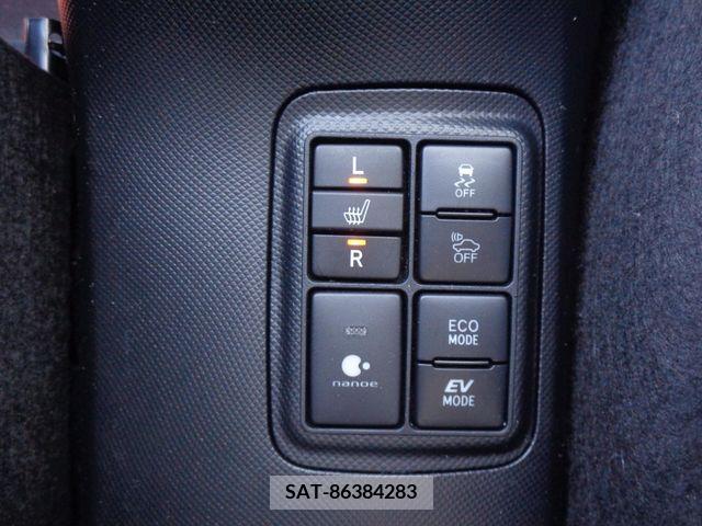 Toyota AQUA 2017-12 222706-19