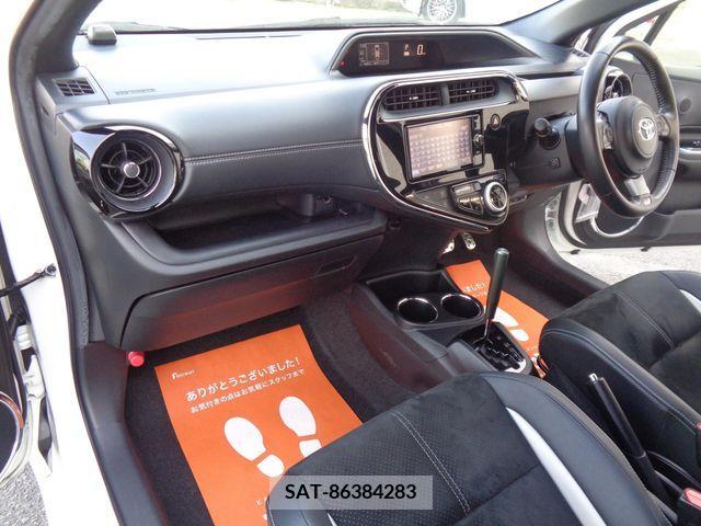 Toyota AQUA 2017-12 222706-15