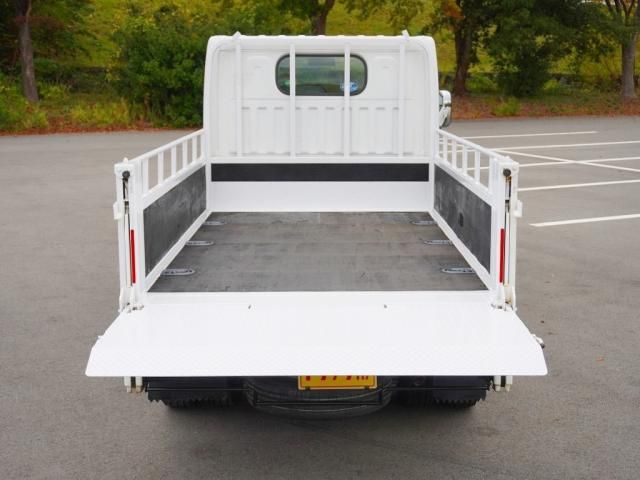 Nissan ATLAS 2014-09 196062-9