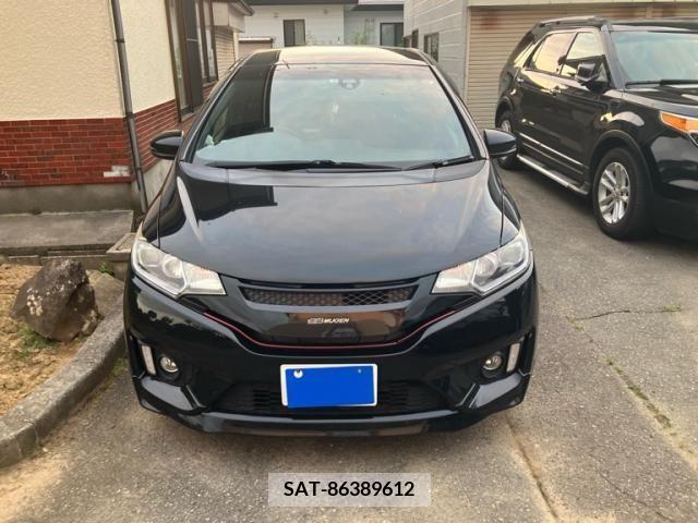 Honda FIT HYBRID 2013-11 390875-0
