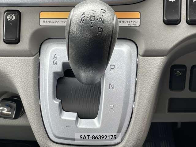 Mitsubishi CANTER 2024-02 294483-10