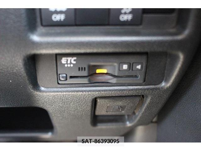 Mazda FLAIR CROSSOVER 2020-09 269829-2