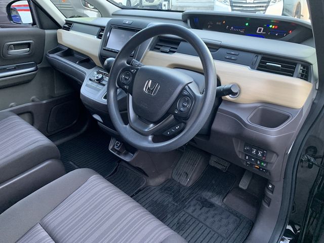Honda FREED 2017-02 16180-15