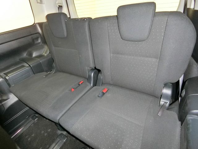 Toyota VOXY HYBRID 2016-09 21441-8