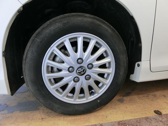 Toyota VOXY HYBRID 2016-09 21441-15