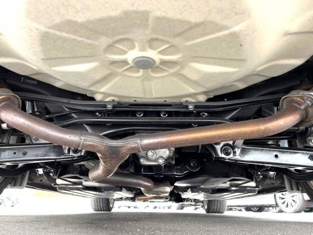 Subaru WRX S4 2017-10 15595-13