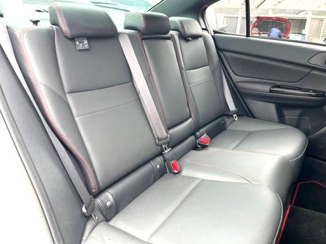 Subaru WRX S4 2017-10 15595-10