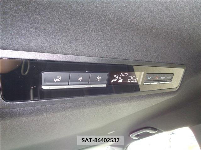 Toyota NOAH HYBRID 2023-09 351936-10