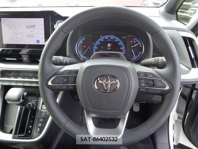Toyota NOAH HYBRID 2023-09 351936-27