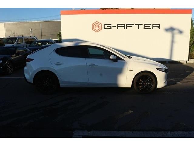 Mazda MAZDA3 2021-01 184190-2