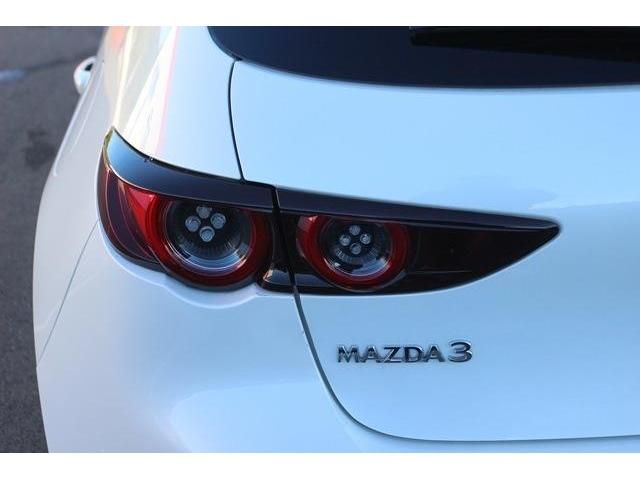 Mazda MAZDA3 2021-01 184190-5
