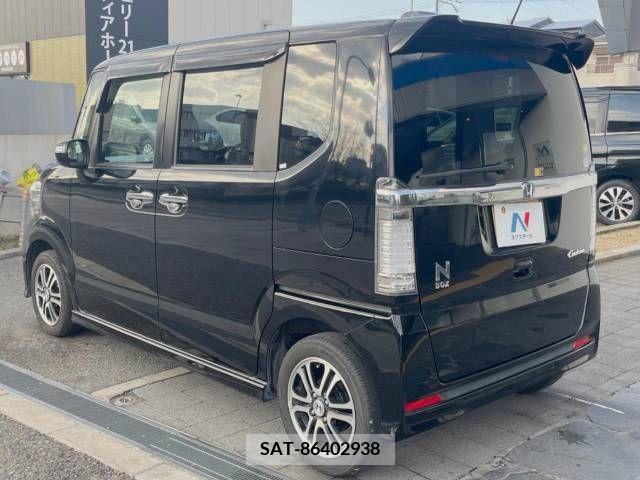 Honda N BOX CUSTOM 2013-08 255385-18