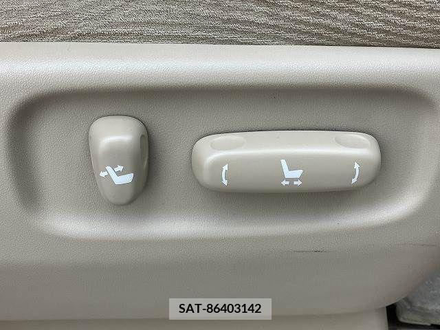 Toyota ALPHARD 2012-06 355448-5