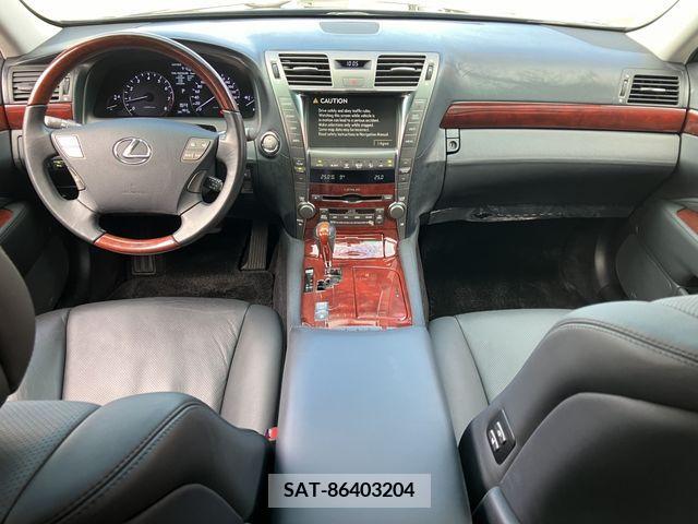 Lexus LS 2011-03 214375-8