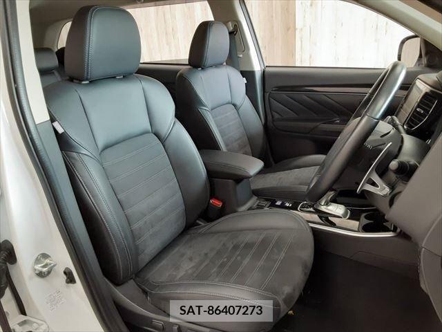 Mitsubishi OUTLANDER PHEV 2019-09 338252-9