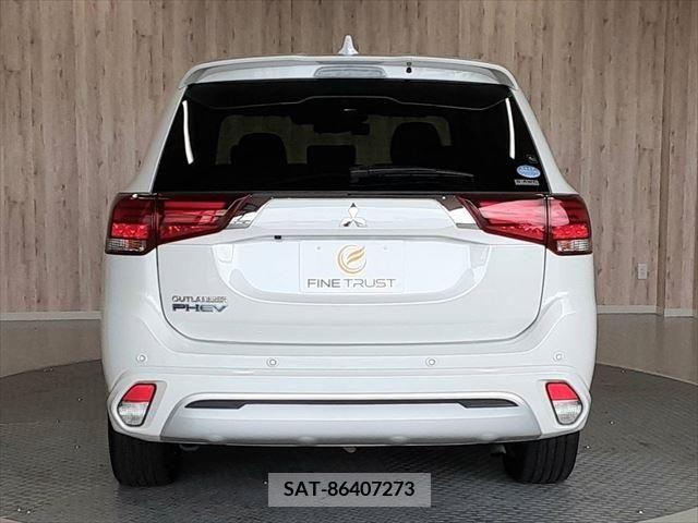 Mitsubishi OUTLANDER PHEV 2019-09 338252-19