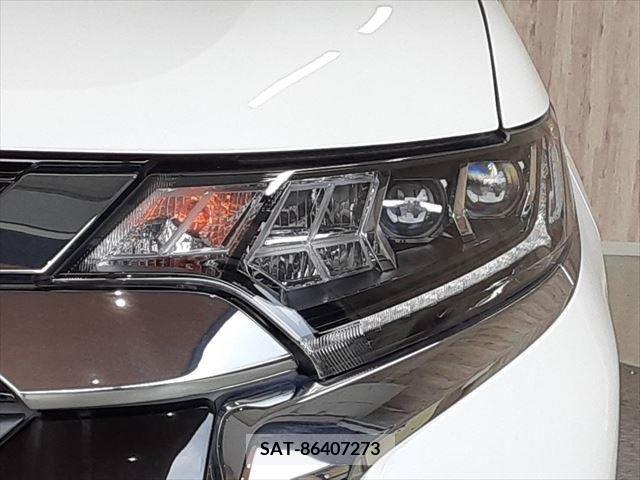 Mitsubishi OUTLANDER PHEV 2019-09 338252-23