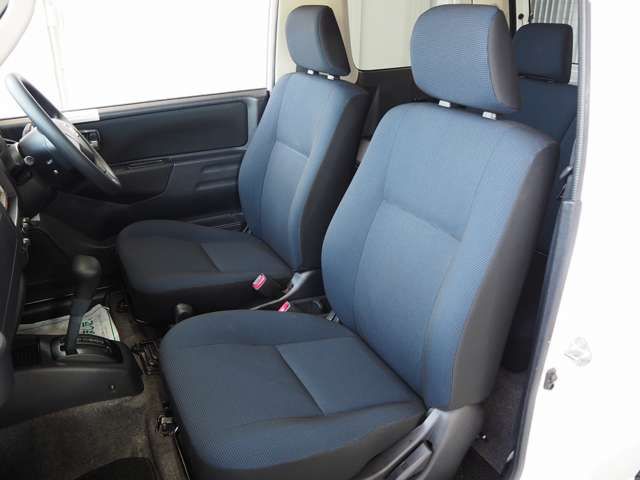 Nissan KIX 2010-11 13873-11