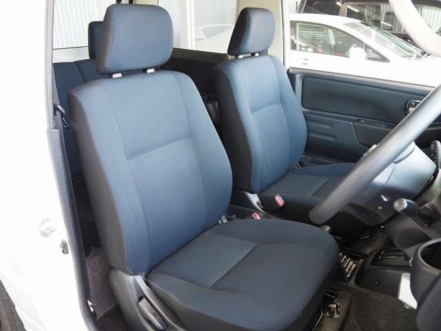 Nissan KIX 2010-11 13873-10