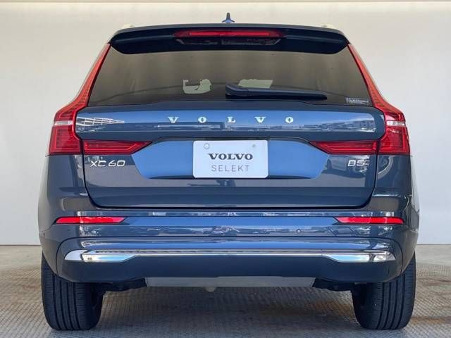 Volvo XC60 2021-11 23389-18