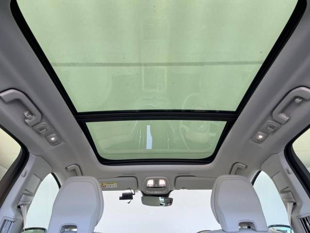Volvo XC60 2021-11 23389-5