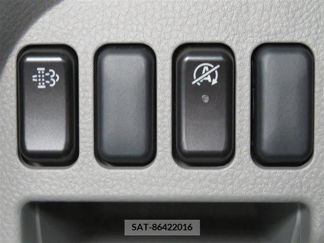 Mitsubishi CANTER 2022-04 203758-23