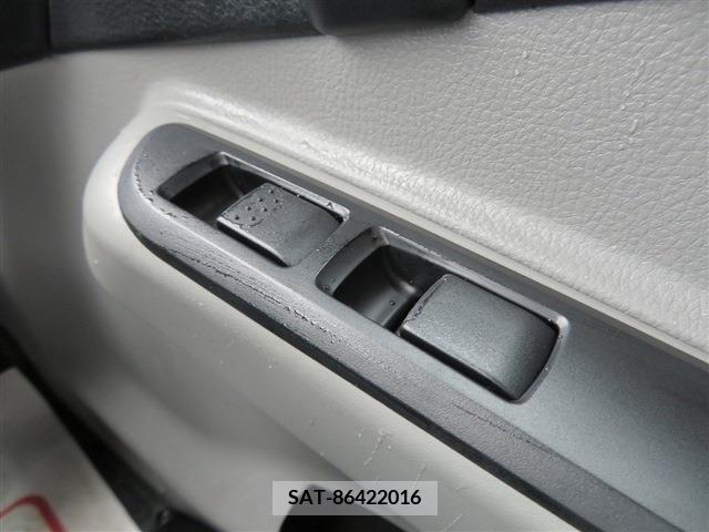 Mitsubishi CANTER 2022-04 203758-18