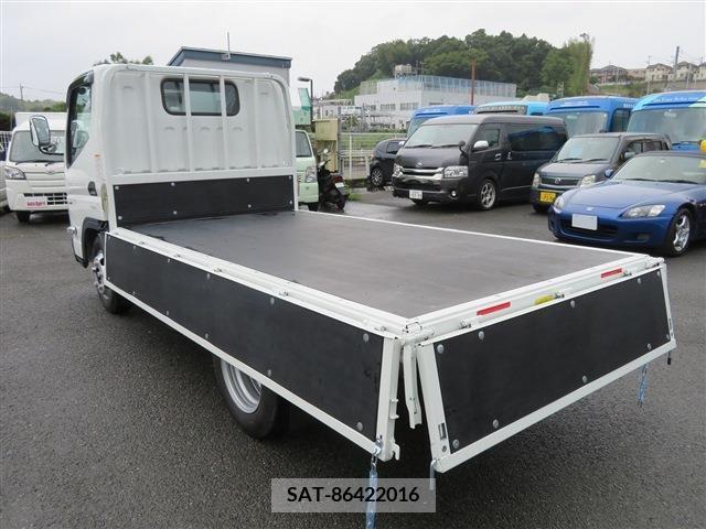 Mitsubishi CANTER 2022-04 203758-11