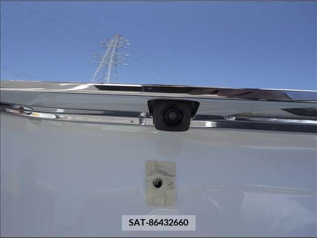 Honda N BOX 2023-10 278415-16