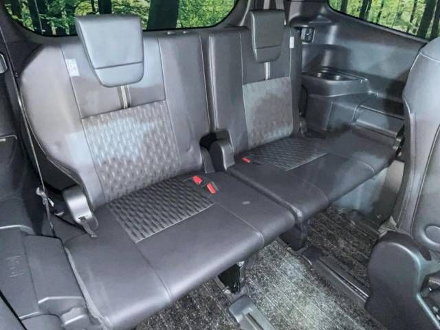 Toyota NOAH HYBRID 2022-10 183746-10