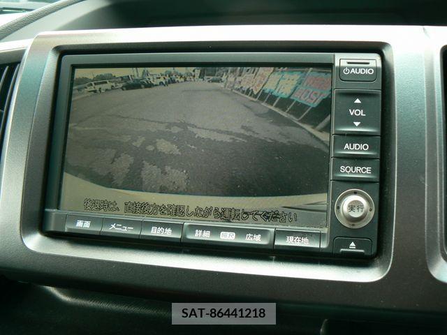Honda STEP WGN 2010-01 286181-9