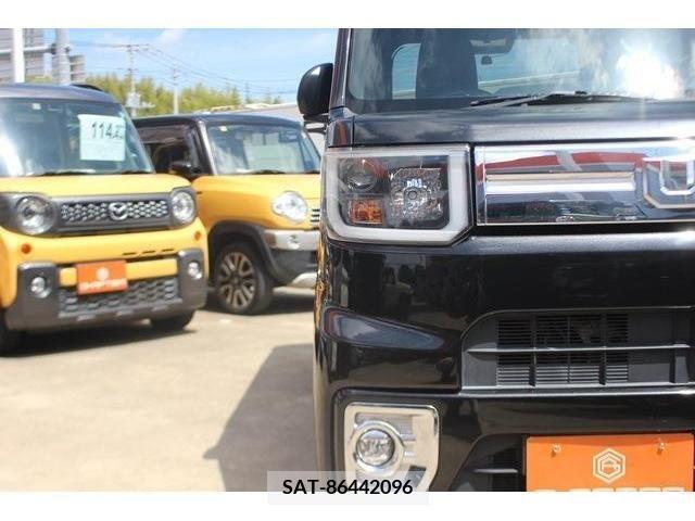Daihatsu WAKE 2017-04 290078-12